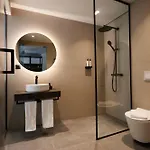 Bizarre Boutique Szálloda
