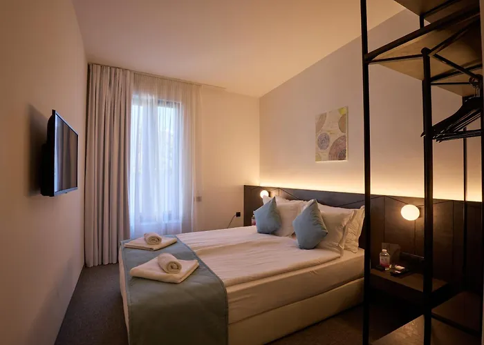 Bizarre Boutique Hotel