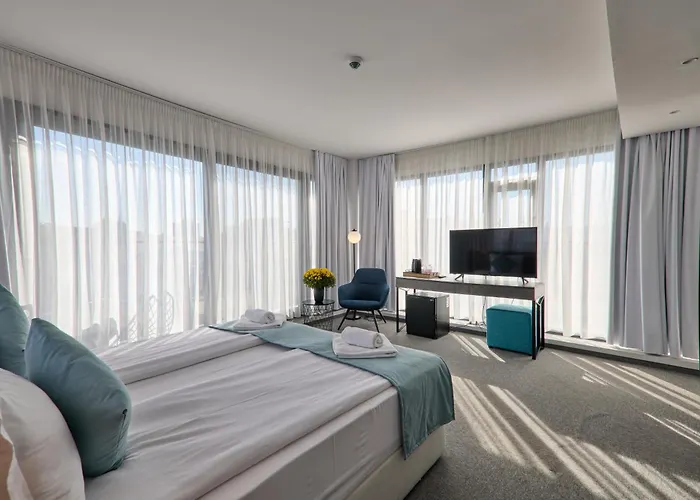 Bizarre Boutique Szálloda *