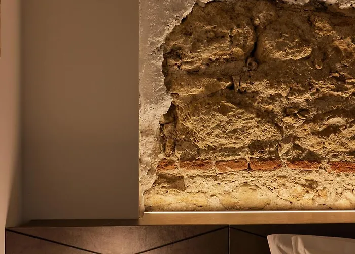 Bizarre Boutique Hotel Varna