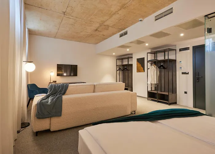 Bizarre Boutique Varna