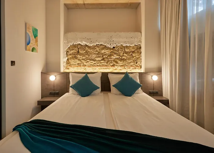 Hotel Bizarre Boutique *