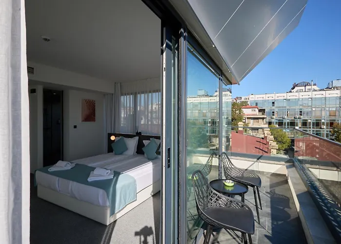 Bizarre Boutique 酒店 瓦爾納