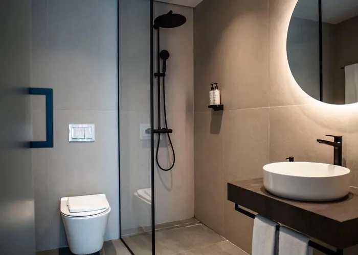 Bizarre Boutique * 瓦爾納